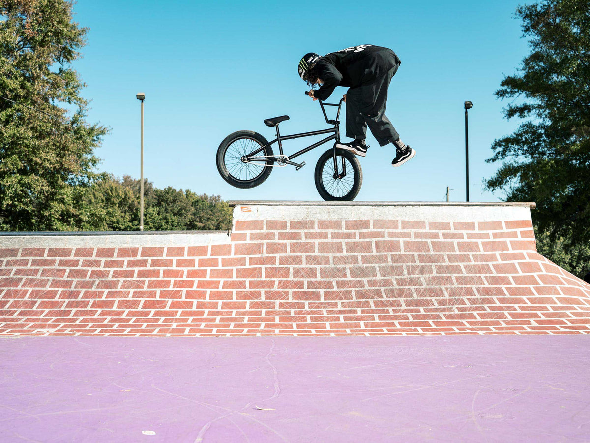 BMX✨MON マングースLEGION L500 ブラック TT21 BMX✨MONGOOSE マングースLEGION L500 ブラック TT21