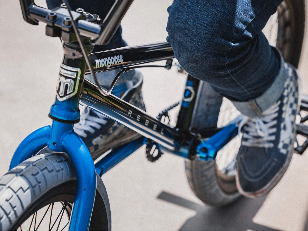 kinderfahrrad rebel Mongoose Rebel X2 BMX Bicycle, Single Speed, 20 In. Wheels, Black and Blue